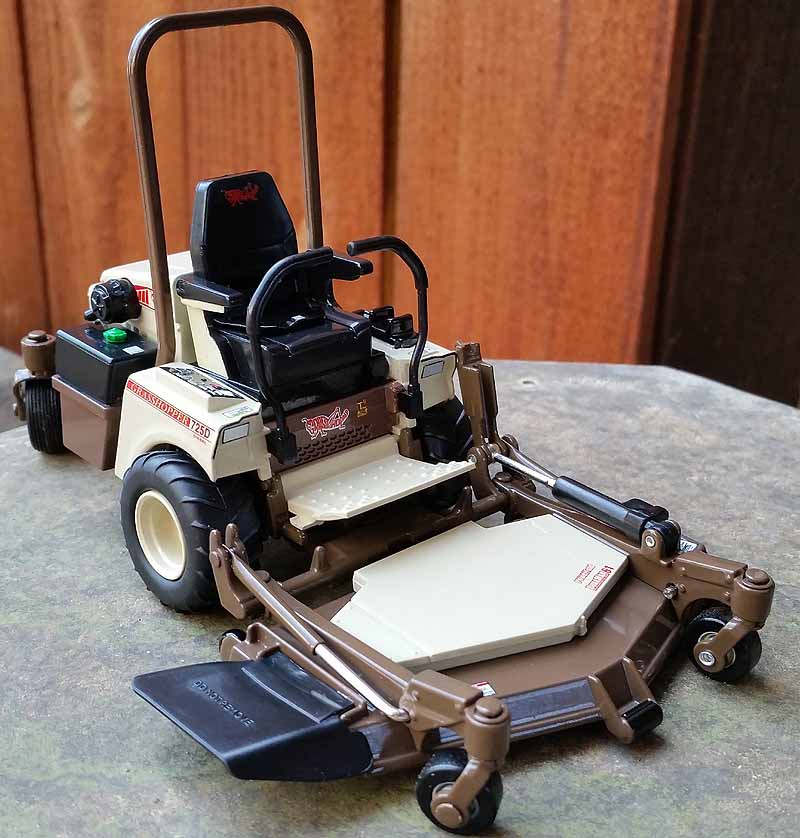 The Mower Shop Inc Grasshopper Mower Diecast Model 725d Image 1