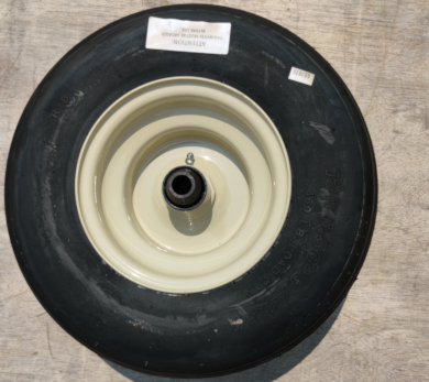 Semi-Pnuematic Ribbed Tire for Grasshopper Mowers